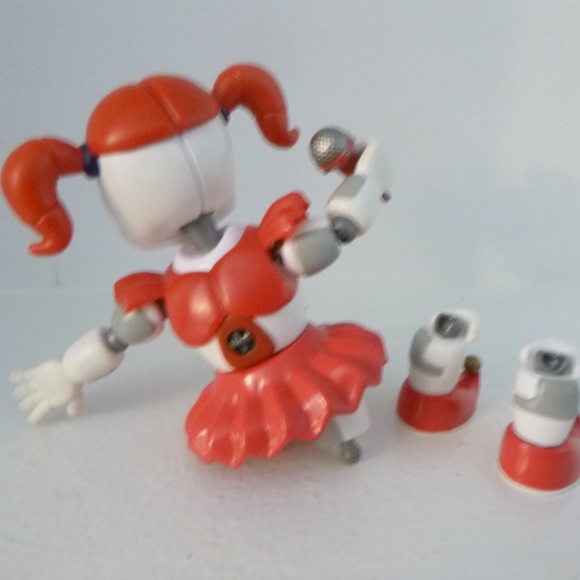 FNAF BABY FIGURE - Picture 5 of 7